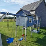Przystan Jastrzebia Z Alpakami Vakantiehuis *