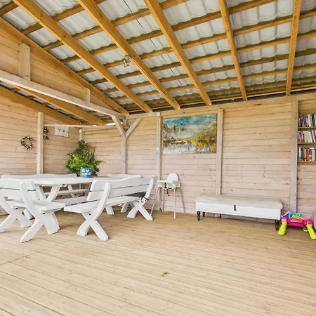 Holiday home Przystan Jastrzebia Z Alpakami