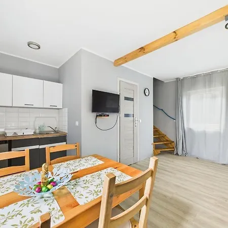 Przystan Jastrzebia Z Alpakami Holiday home *