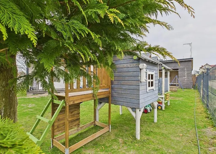 Przystan Jastrzebia Z Alpakami Jastrzębia Góra