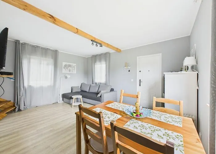 بيت للعطل Przystan Jastrzebia Z Alpakami Jastrzębia Góra